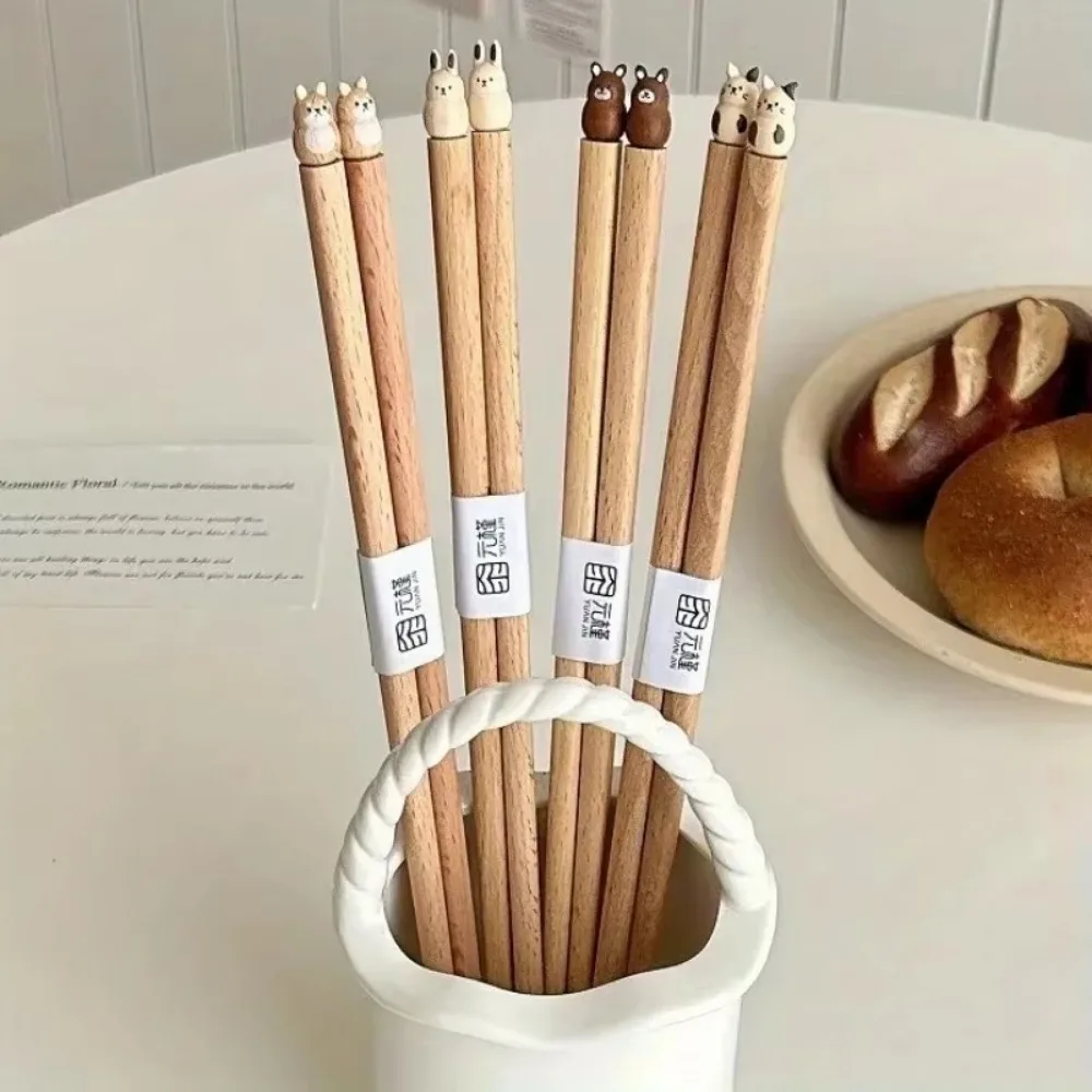 Cute 3D Animal Chopsticks Hand-carved Non-slip Beech Chopsticks Household Wooden Dinnerware Good-looking - Image 2
